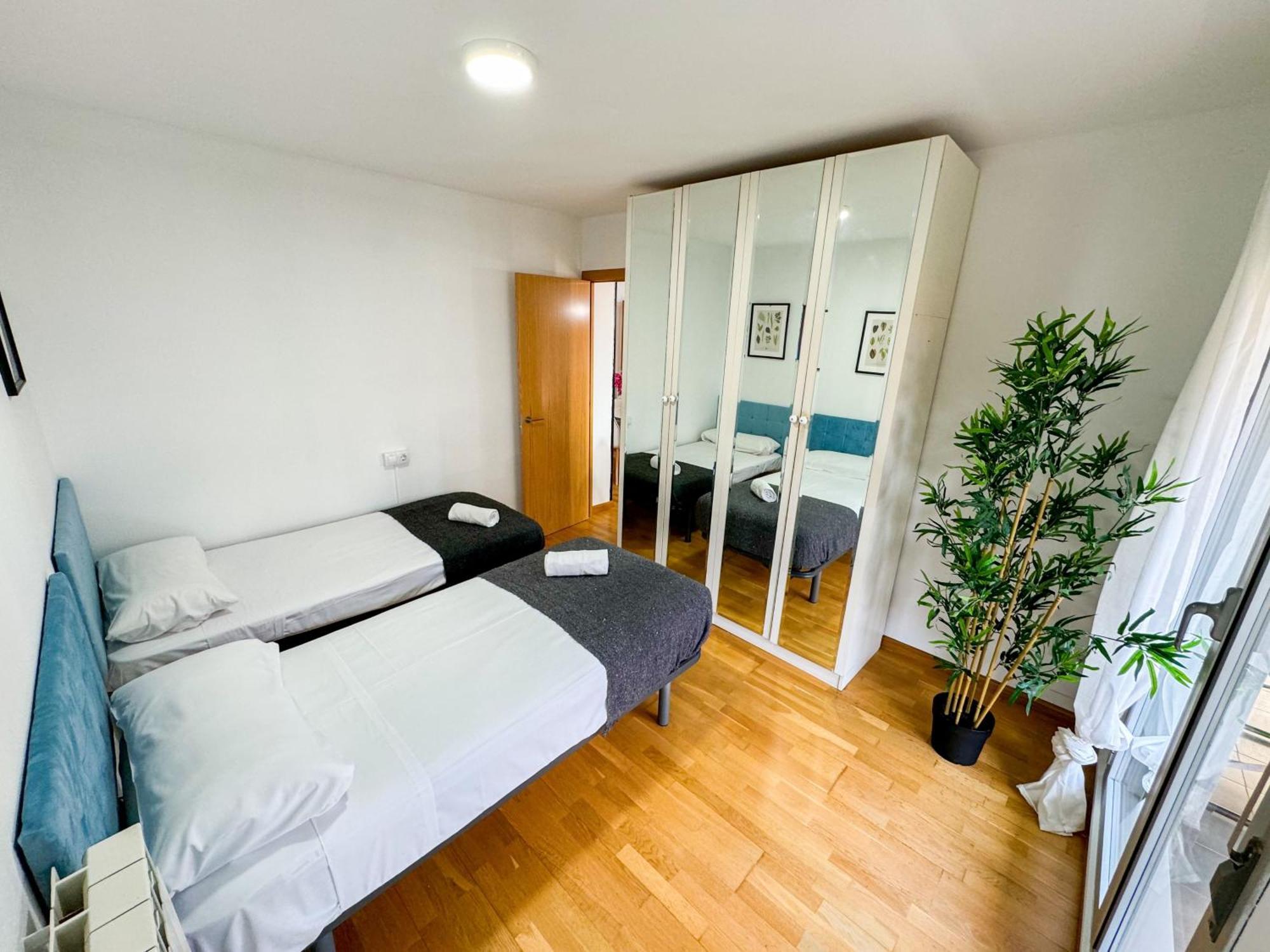 Bielsa Del Pilar Turistea Apartman Zaragoza Kültér fotó