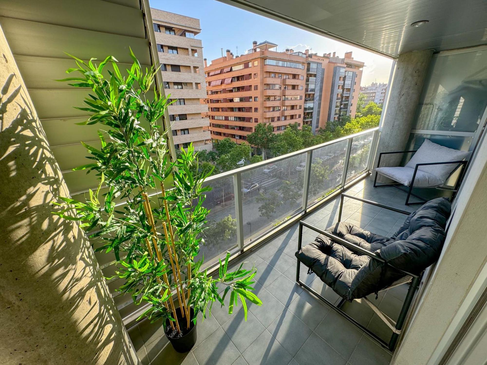 Bielsa Del Pilar Turistea Apartman Zaragoza Kültér fotó